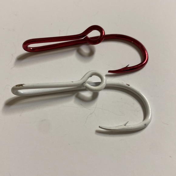 Vintage Fish Hook Tie Clasps/hat pin - Picture 2 of 3